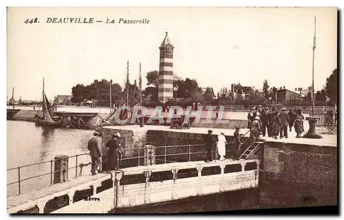 Cartes postales Deauville la passerelle