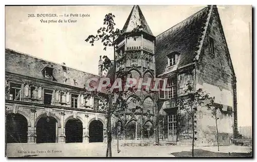 Ansichtskarte AK Bourges Le Petit Lycee Vue Prise De La Cour