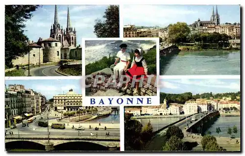 Cartes postales moderne Bayonne Chateau Vieux et Cathedrale L&#39Adour et la Cathedrale