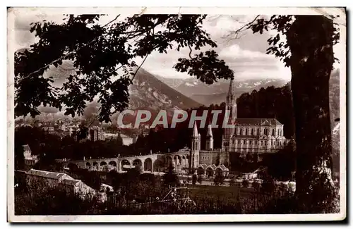 Cartes postales Lourdes La Basilique et le Pie du Jer