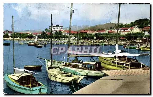 Ansichtskarte AK La Perle De La Cote Des Maures Sainte Maxime Sur Mer Le Port