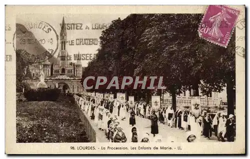 Ansichtskarte AK Lourdes La Procession Les Enfants de Marie