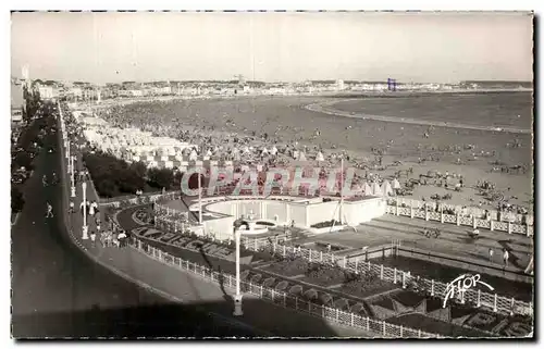 Cartes postales Les Sables D&#39Olonne La Plage et le remblai