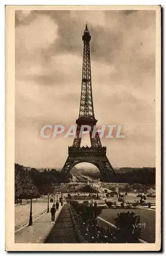 Ansichtskarte AK Paris En Flanant La Tour Eiffel