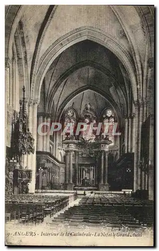 Cartes postales Angers Interieur de la Cathedrale La Nef et le Grand Autel