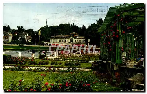 Cartes postales moderne Bagnoles DE L'Orne Les Jardins et le Casino de Thermes