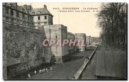 Cartes postales Vincennes Le Chateau Vieux fort Les Foses