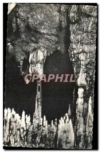 Cartes postales Grottes d'Arcy sur Cure La Tour de Babel et le Calvaire