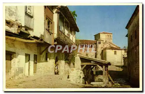 Cartes postales Santillana Del Mar Coegiata y calle de Rio