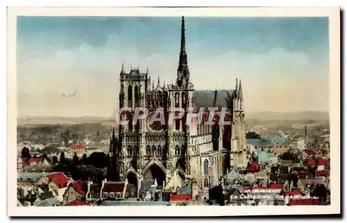 Cartes postales moderne Amiens Vue generale Cathedrale