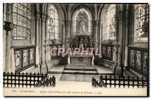 Cartes postales Chartres Eglise Saint Pierre ou sont exposes les Emaux