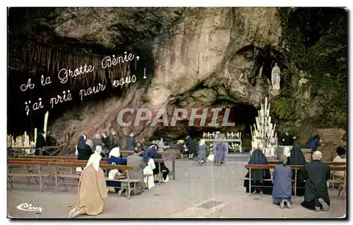 Cartes postales moderne Lourdes La Grotte