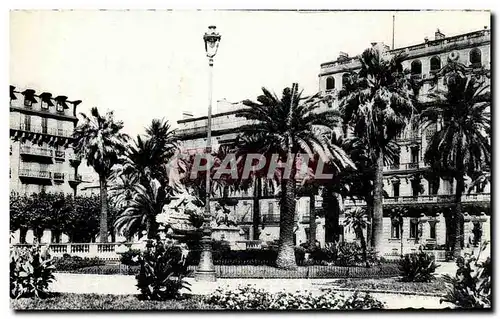 Cartes postales Toulon Un Coin Place Liberte La Prefecture Maritime