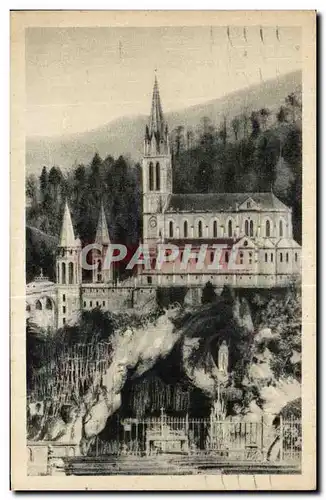 Cartes postales Lourdes La Grotte et la Basilique