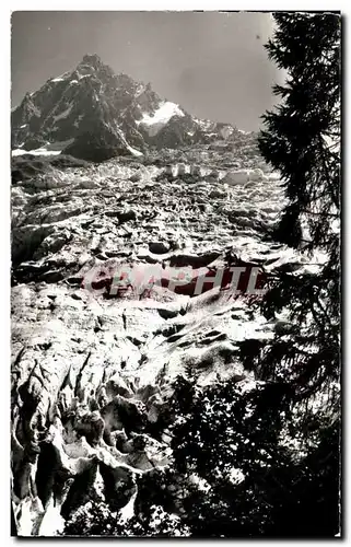 Cartes postales Le Glacier des Bossons Le Glacier des Bossons dormine par