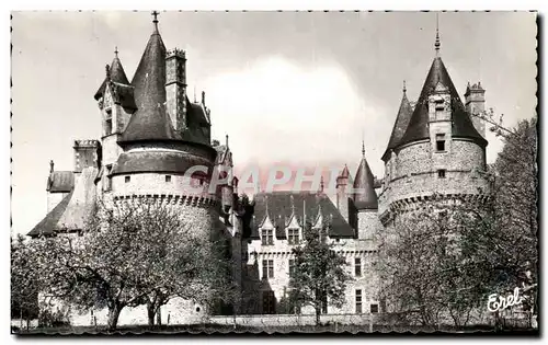 Cartes postales moderne Miallet Chateau De Lambertie Tours Cote Est Cour Interieure