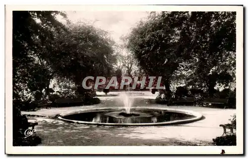 Ansichtskarte AK St Quentin Parc des Champe Elyses La Piece d&#39eau