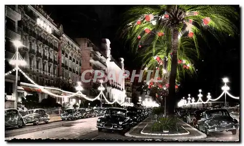 Cartes postales La Cote D&#39Azur Nice La Promenade des Anglais la nuit