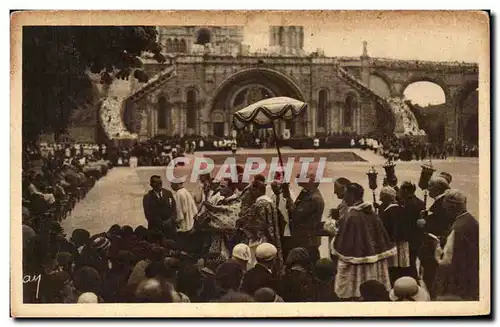 Cartes postales Lourdes La Benediction des Malades