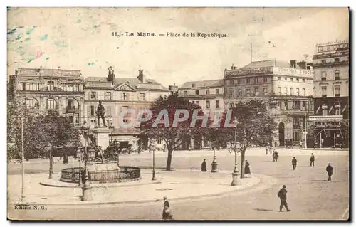 Cartes postales Le Mans Place de la Republique