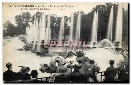 Cartes postales Versailles Le Parc Le Bassin de Neptune