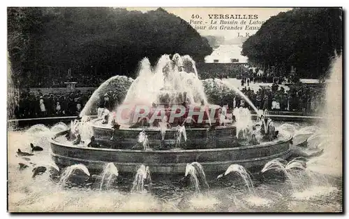 Cartes postales Versailles Le Parc Le Bassin de Neptune Le jour des grandes eaux