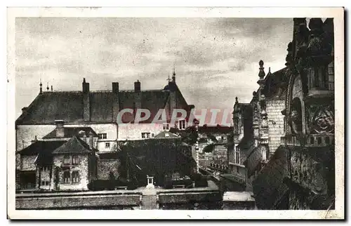 Ansichtskarte AK Laval Cour Interieure du Vineux Chateau