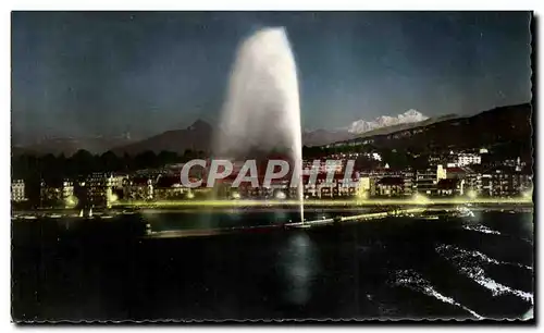 Cartes postales Geneve Le Jet d&#39Eau illumine et le Mont Blanc
