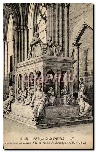Cartes postales Abbaye de St Denis Tombeau de Louis XII et Anne de Bretagne