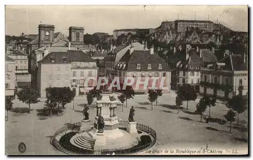 Cartes postales La place de la Republique et le Chateau Belfort