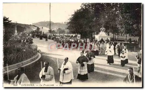 Cartes postales Lourdes la Procession