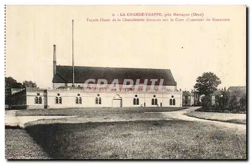 Cartes postales La Grande Trappe Pres Mortague Facade Ouest De La Chocolaterie Donnant Sur La Cour d&#39honneur