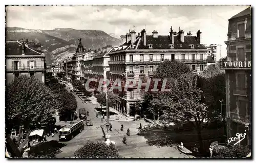 Ansichtskarte AK Grenoble Carrefour Avenue Alsace Lorraine et Cours Jean Jaures Au fond le Vercors