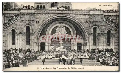 Ansichtskarte AK Lourdes La Procession du St Sacrement