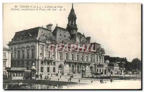 Cartes postales Tours L&#39Hotel de Ville et la Place cote sud