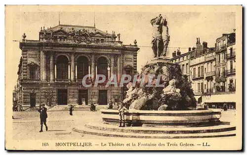 Cartes postales Montpellier Le Theatre et la Fontaine des Trois Graces