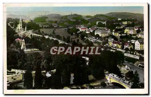 Cartes postales Lourdes La Basilique et le Pont St Michel