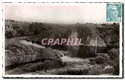 Ansichtskarte AK Vallee de La Creuse Crozant Rochers de Saint Sallet Et Confluent De La sedelle et De La Creuse