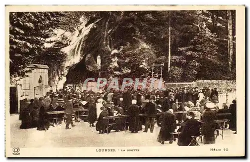 Cartes postales Lourdes La grotte