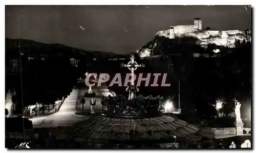 Cartes postales Lourdes the Esplanade and the Castle Fort