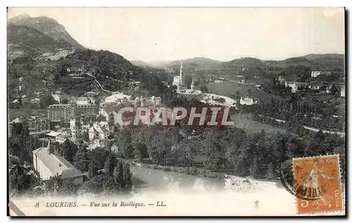 Cartes postales Lourdes vue sur la Basilique