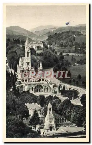 Ansichtskarte AK Lourdes La Basilique Et Le Monument Interallie