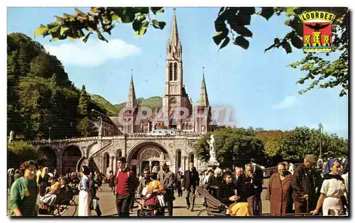 Cartes postales moderne Lourdes Les Maiades reviennent de la Grotte