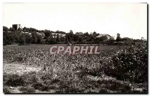 Cartes postales moderne Le chateau avec le village du Grand Montaigut