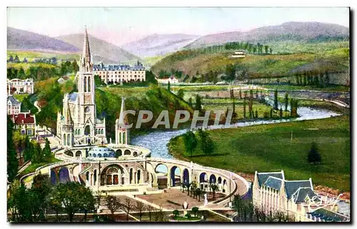 Cartes postales moderne Lourdes La Basilique Vue du Chateau Fort