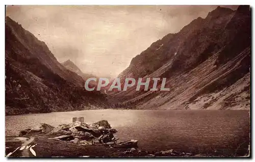 Cartes postales Cauterets Environs Le Lac de Gaube Au fond le Vignemale