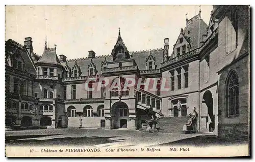 Ansichtskarte AK Chateau de Pierrefonds Cour d&#39honneur le Beffroi