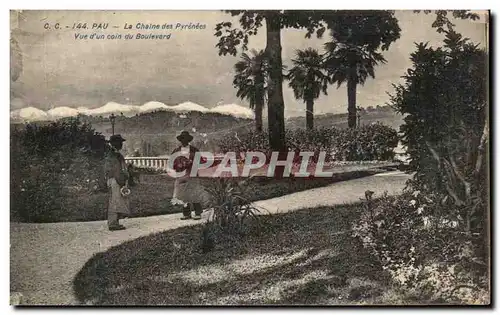 Cartes postales Pau La Chaine des Pyrenees Vue d'un coin du Boulevard Jardiniers