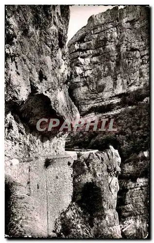 Cartes postales moderne Les Belles Alpes Francaises Le Vercors Route Grands Goulets