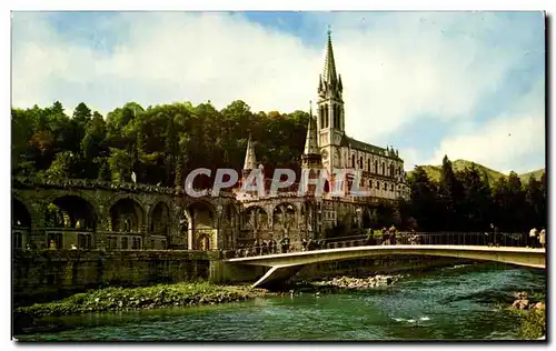 Cartes postales moderne Lourdes La Basilique et le Gave